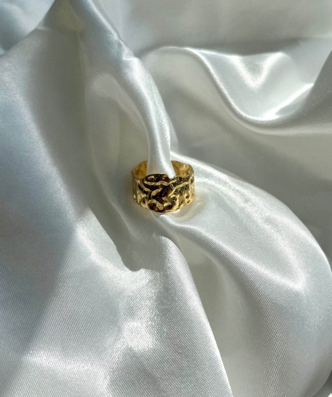 Stella ring