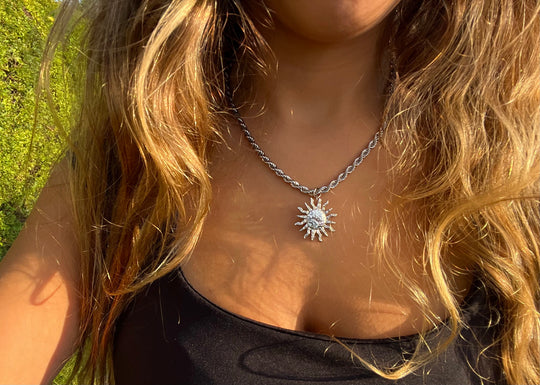 Mia halsband